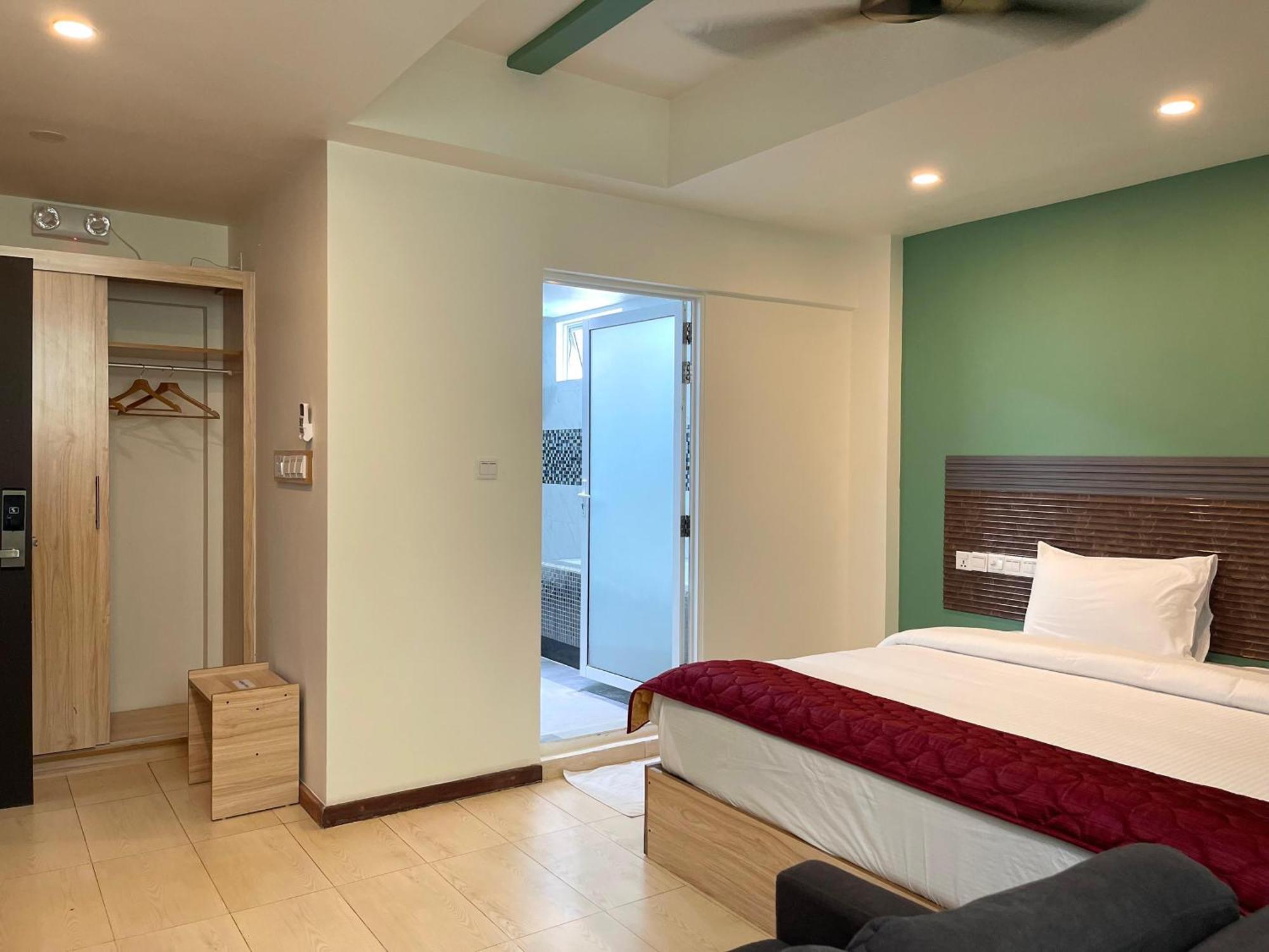 Ocean Cove Beach Hulhumalé Exterior foto